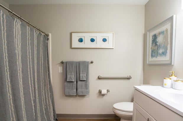 Images Asher Point Independent Living of Hoover