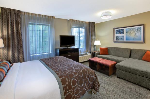 Images Staybridge Suites Louisville-East by IHG