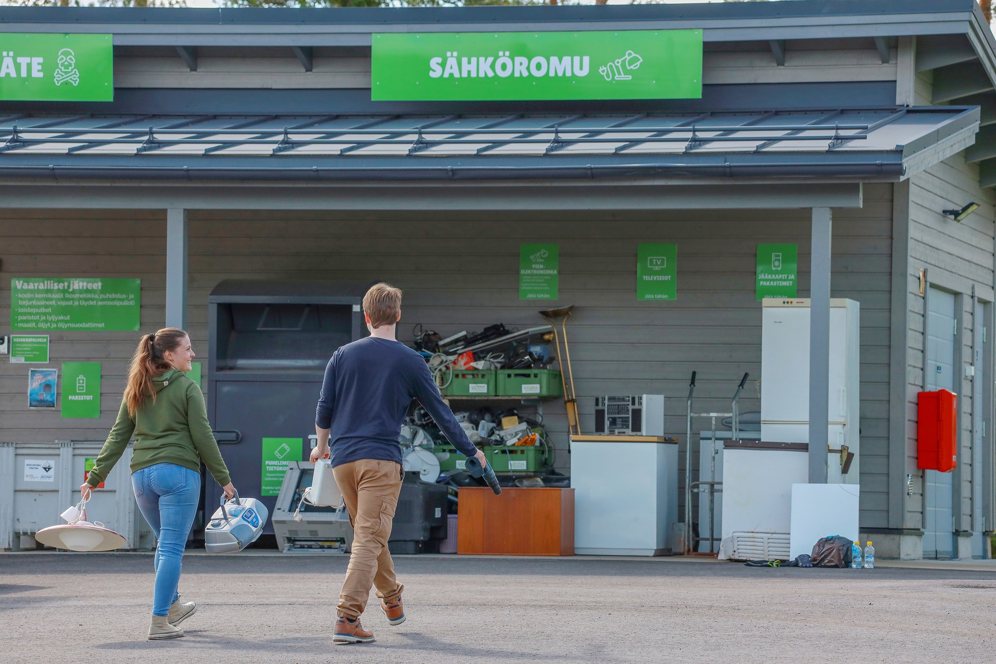 Images Kärsämäen lajittelupiha