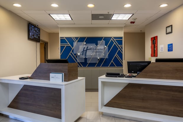 Images Holiday Inn Express & Suites Vicksburg by IHG