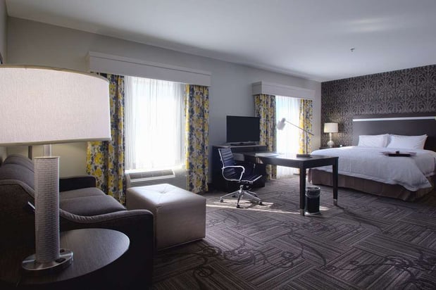 Images Hampton Inn & Suites Columbus/University Area