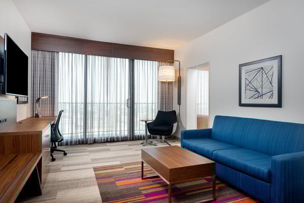 Images Holiday Inn Express & Suites Santa ANA - Orange County by IHG