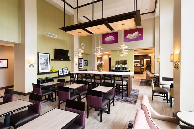 Images Hampton Inn & Suites Fayetteville