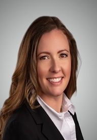 Mary Schruender headshot