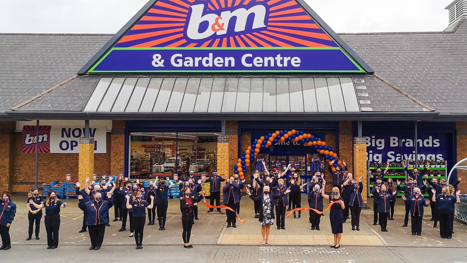 Images B&M Store with Garden Centre