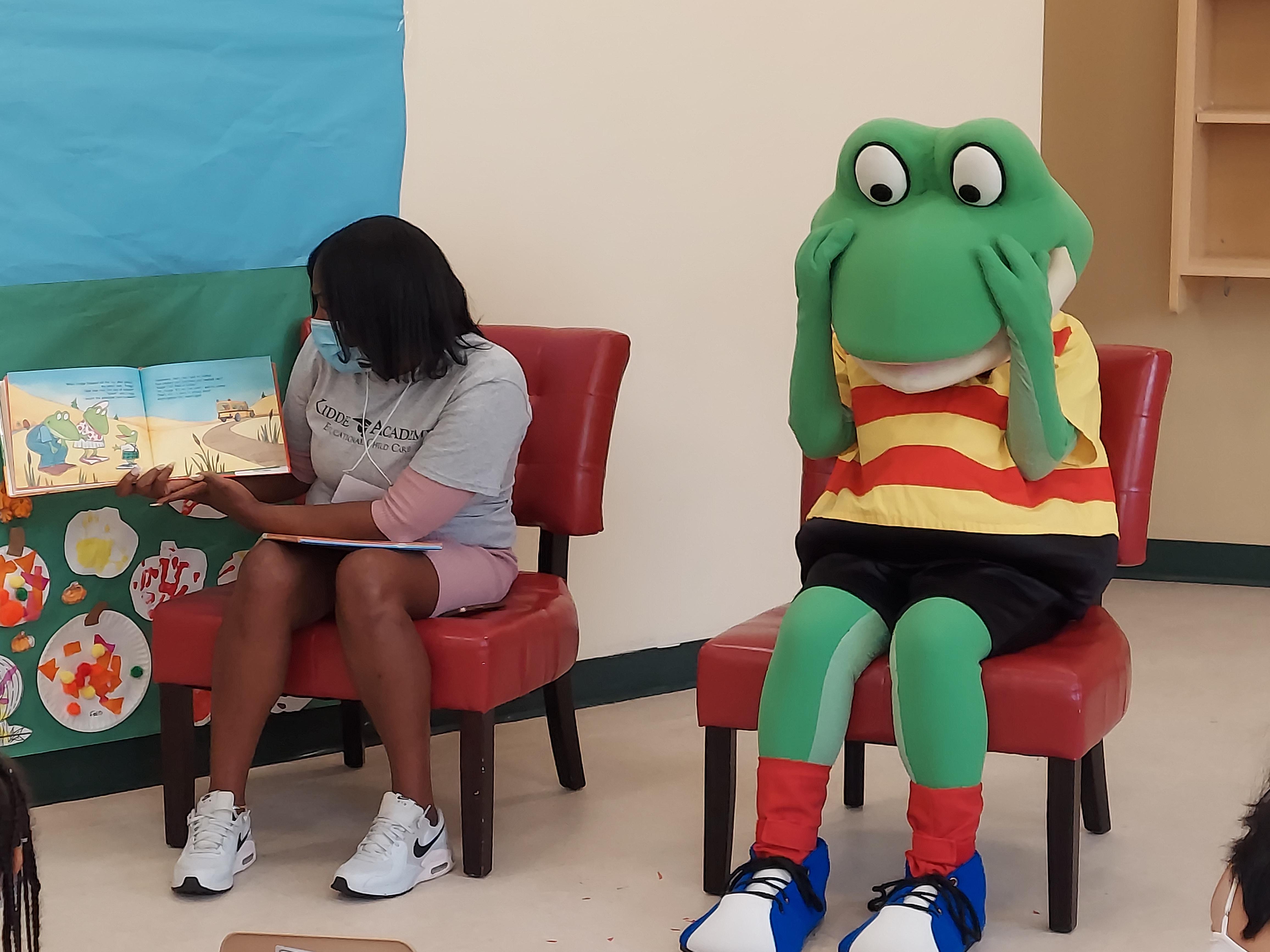 Storytime LIVE! with Froggy