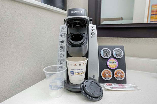 Images Best Western Plus Peppertree Inn at Omak