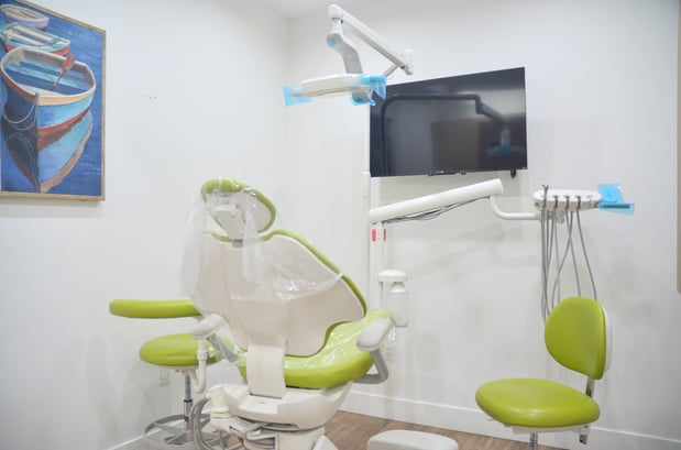 Images Dentist of Long Beach