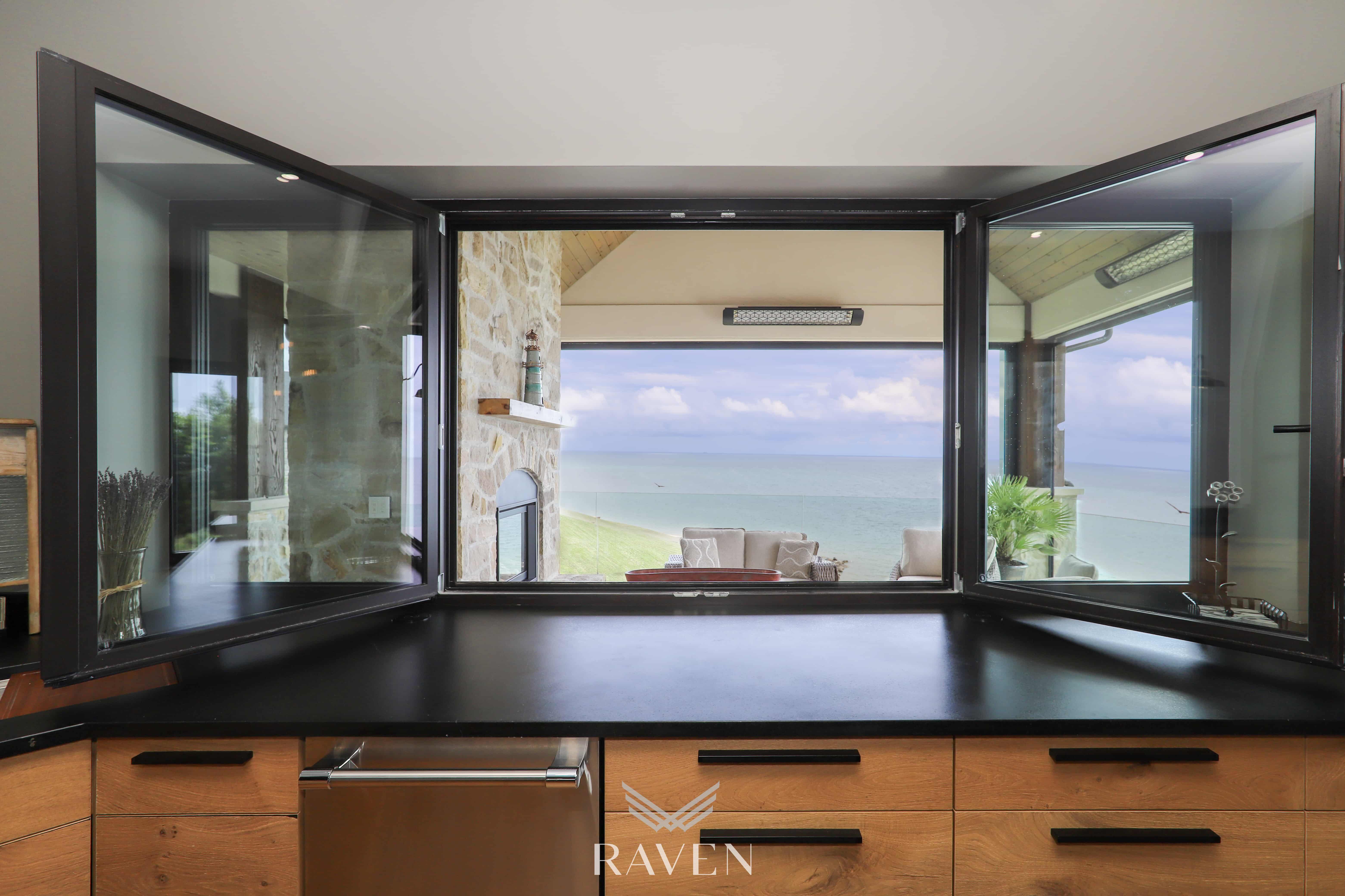 Images Raven Windows Inc.