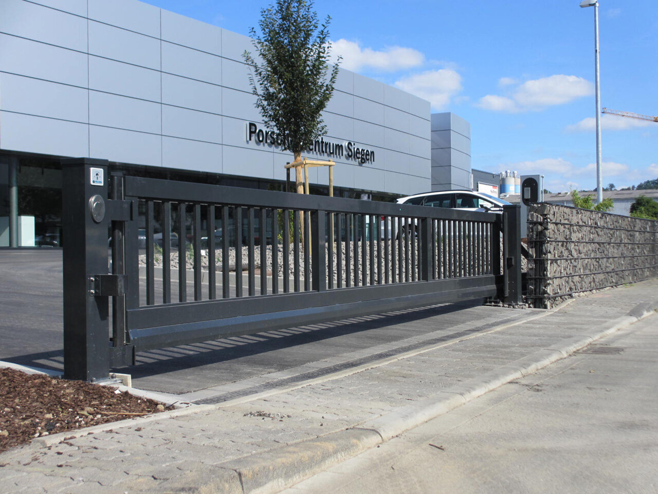 Herling Tortechnik und Zaunbau GmbH, Einheitsstraße 19 in Siegen