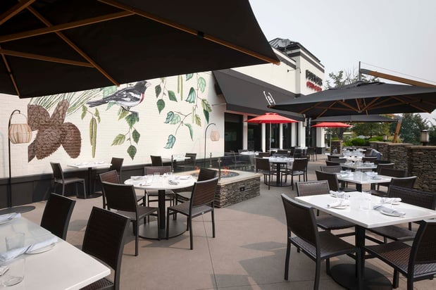 Images Burtons Grill & Bar