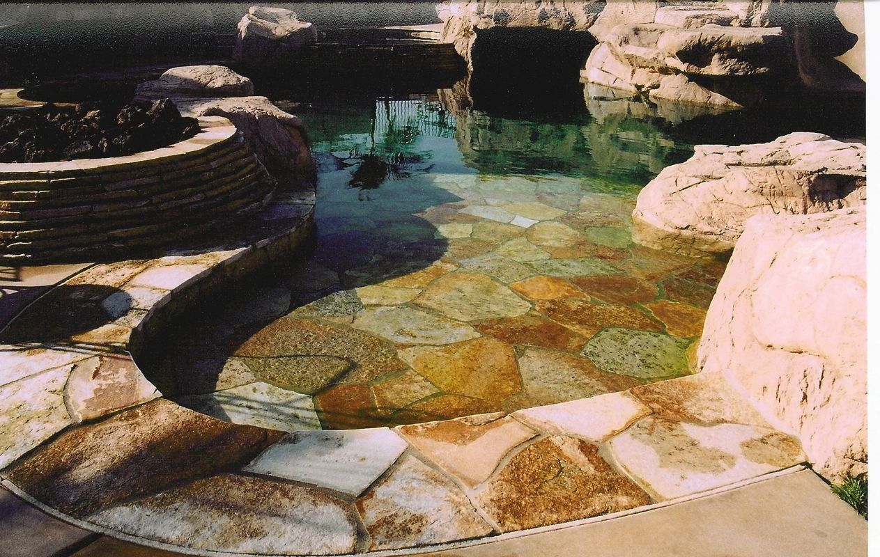 Sundancer Pools Inc Image