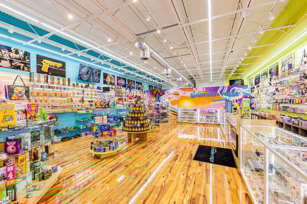 Images World of Smoke & Vape - Lake Park