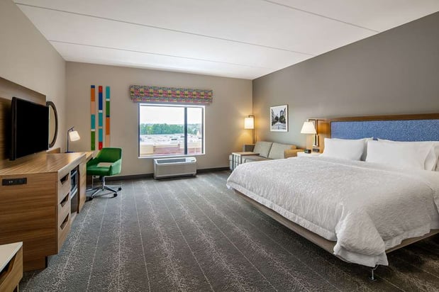 Images Hampton Inn & Suites Raleigh Midtown