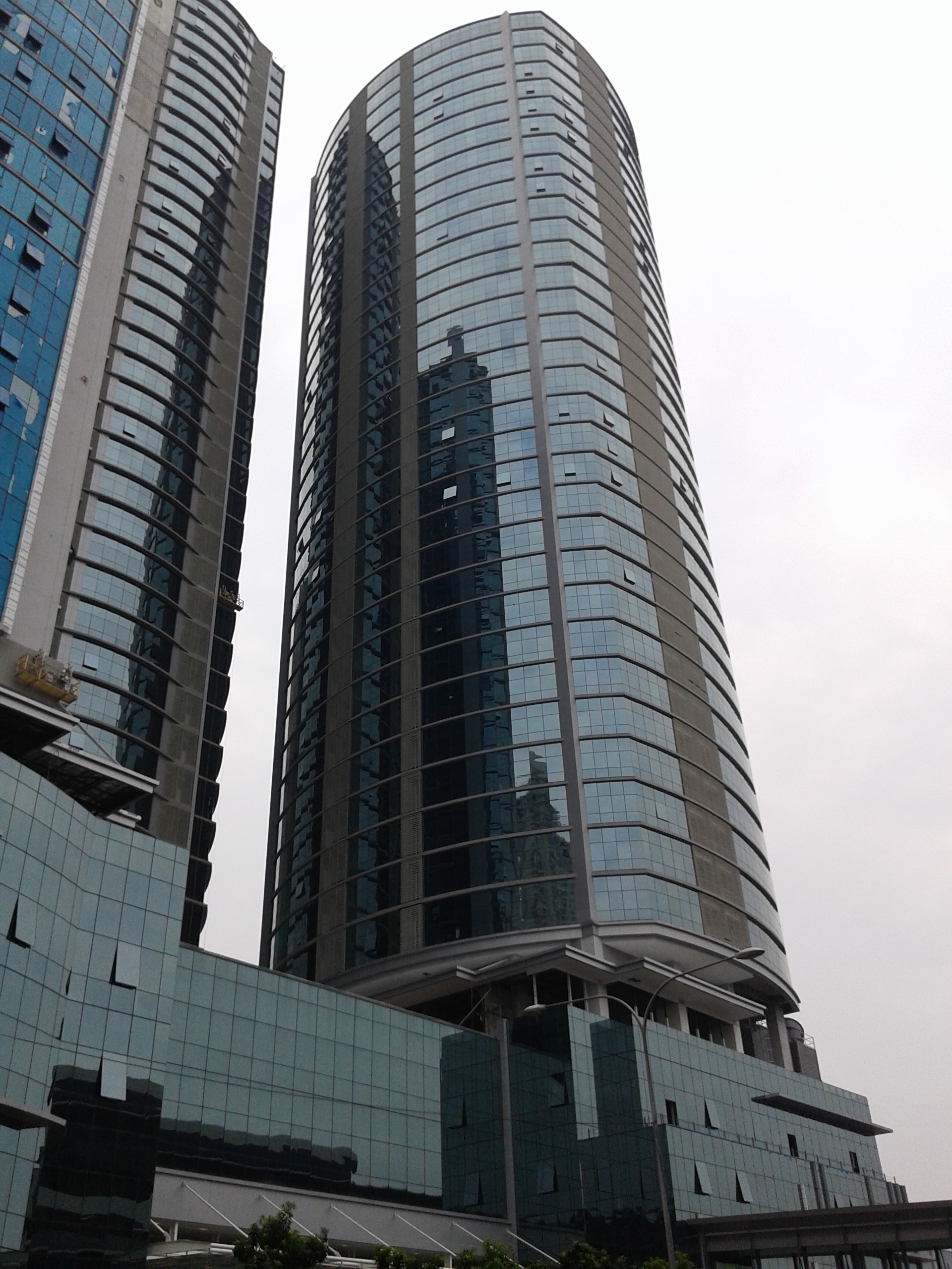 Vertical corporate tower b