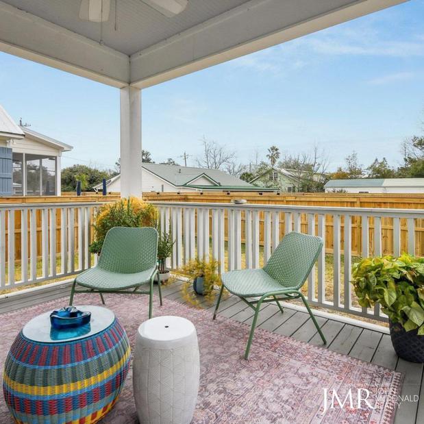 Images John McDonald Realty