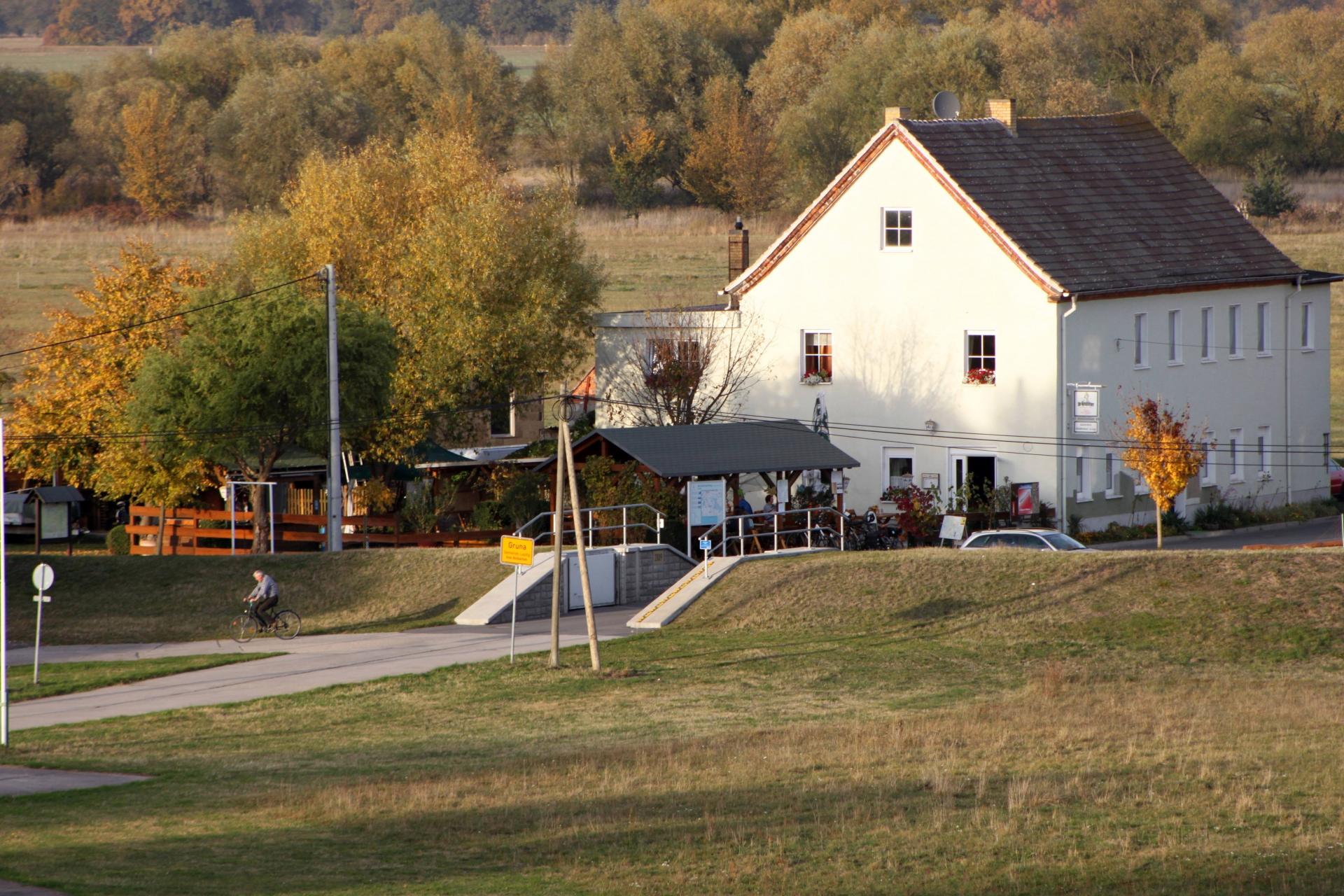 Gaststätte Fährhaus Gruna, Fährhäuser 49 in Laußig