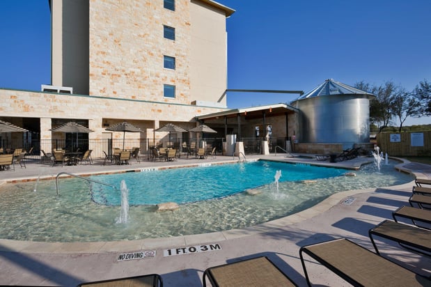 Images Holiday Inn San Antonio Seaworld by IHG