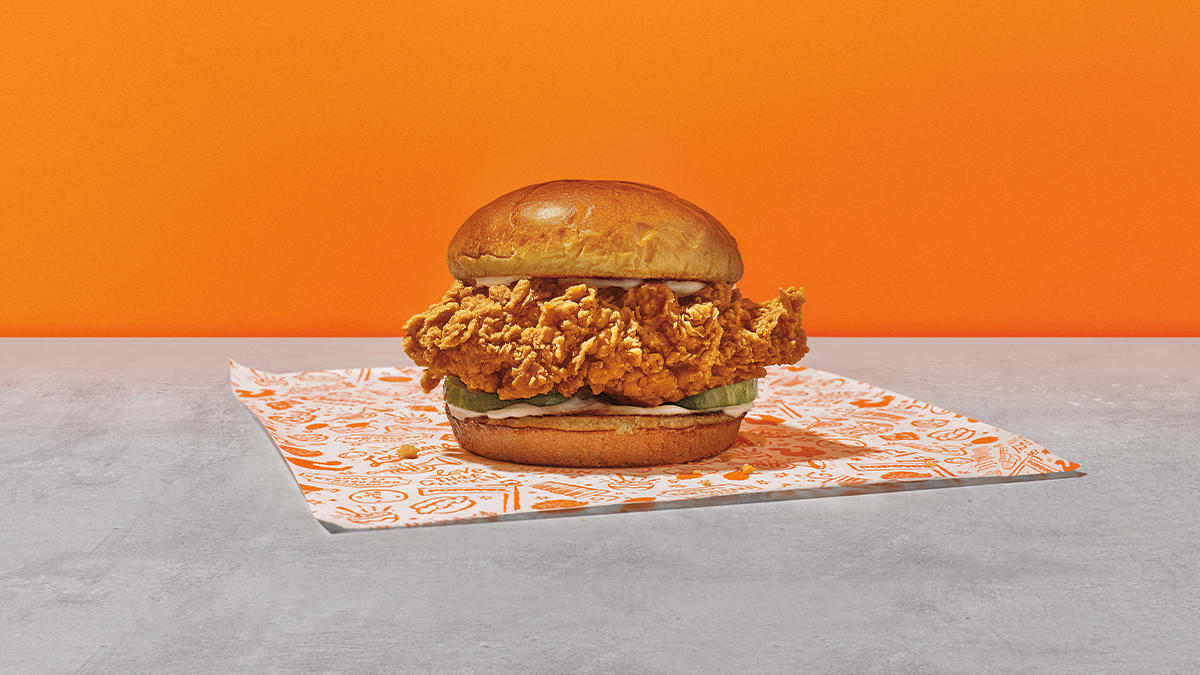 Chicken Sandwich Popeyes Louisiana Kitchen Birmingham (205)407-4160