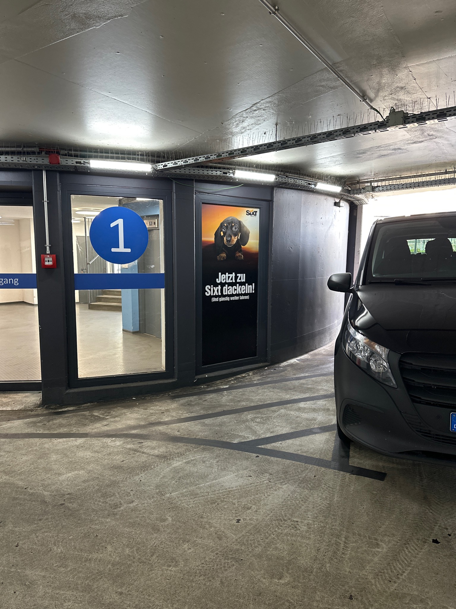 SIXT Autovermietung Mainz City-Port, Binger Str.19/Parkh. HBF in Mainz