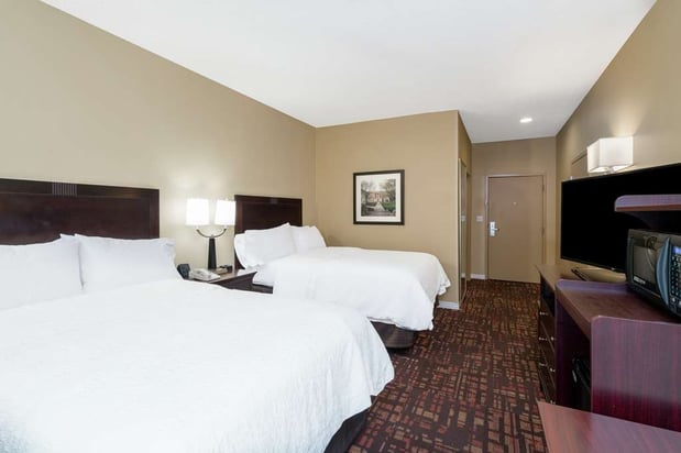 Images Hampton Inn Corydon