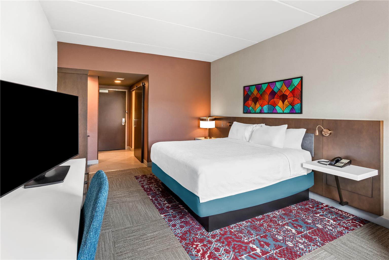 Guest room