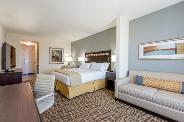 Images Holiday Inn Express & Suites Denver South - Castle Rock by IHG