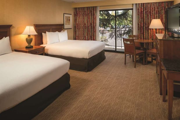 Images DoubleTree by Hilton Hotel Seattle Airport