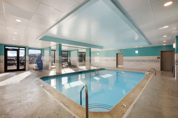 Images Hampton Inn McHenry