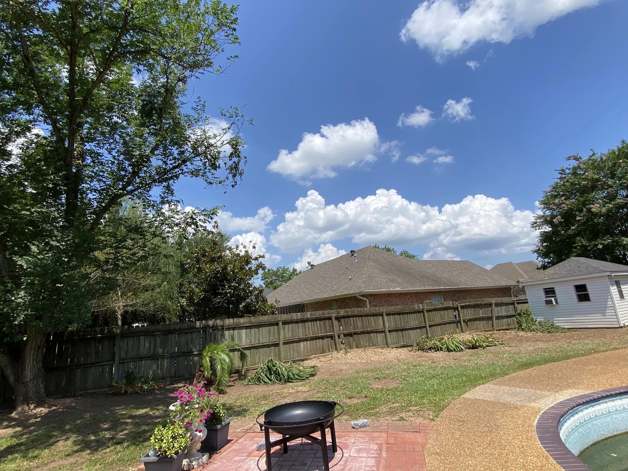 Bynog's Tree Services Image