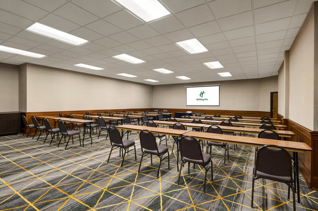 Images Holiday Inn Louisville East - Hurstbourne by IHG
