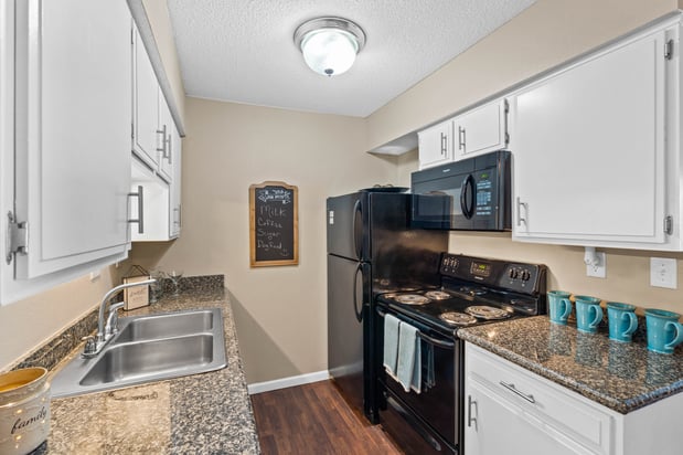 Images The Hills Apartments