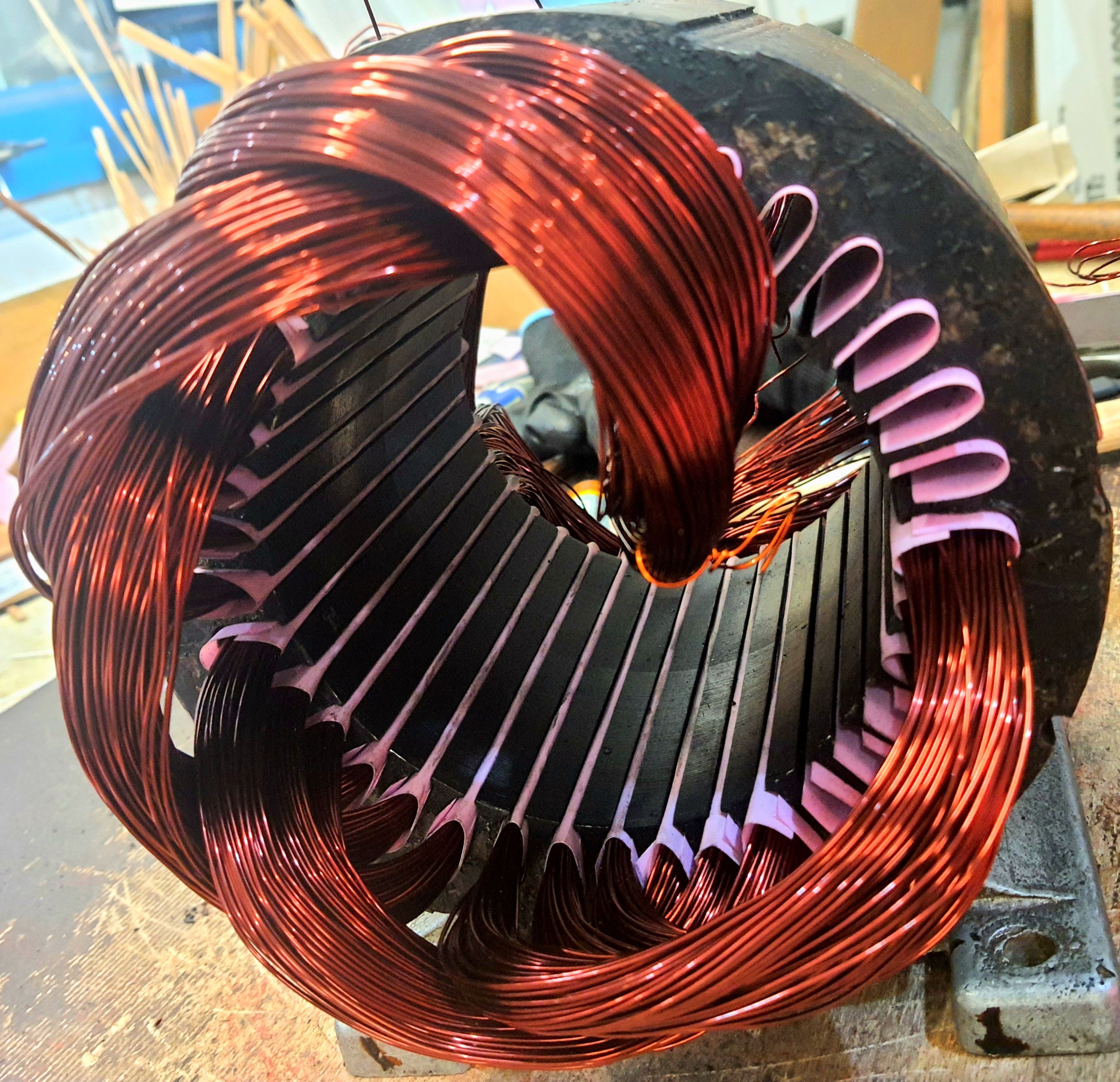 Images VILLTEK EMSZ Kft. Villanymotor javítás és tekercselés