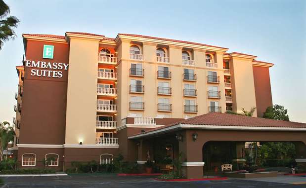 Images Embassy Suites by Hilton Anaheim North