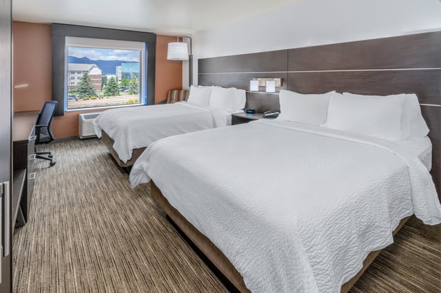 Images Holiday Inn Express & Suites Colorado Springs Afa Northgate by IHG
