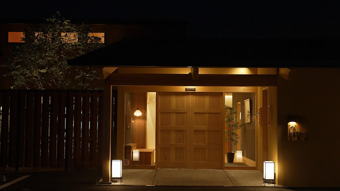 Images 家族想ホールリアン堀江はなれ