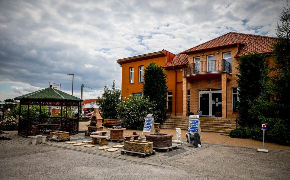 Images Téba Tüzép, Készbeton szállítás és értékesítés