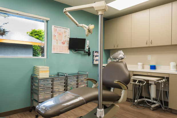 Images Zak Dental - Covina