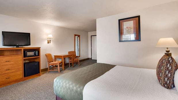Images Best Western West Hills Inn