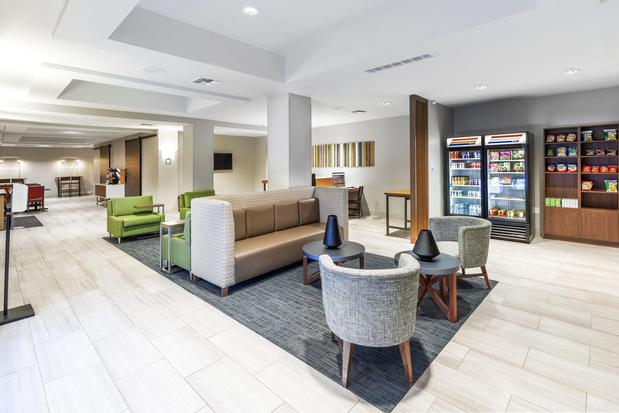 Images Holiday Inn Express & Suites Shreveport - West by IHG
