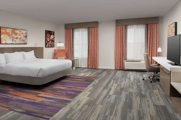 Images Hilton Garden Inn Columbia Airport