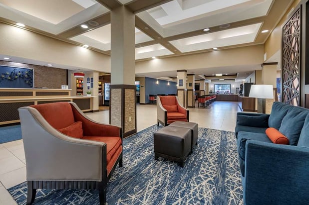Images Best Western Plus Orlando East- UCF Area