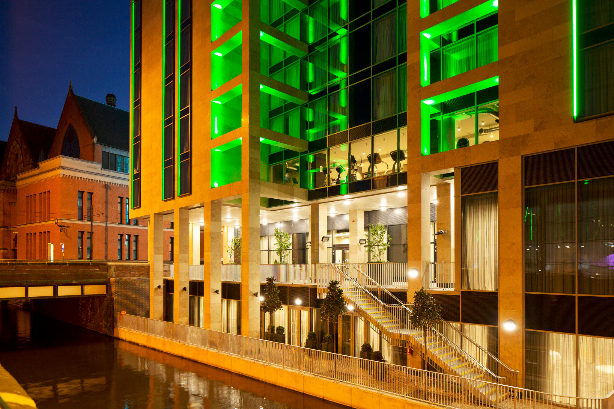 Images Holiday Inn Manchester - City Centre, an IHG Hotel