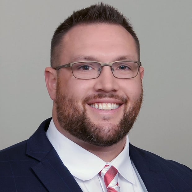 Images Edward Jones - Financial Advisor: Vinni Smith, AAMS®