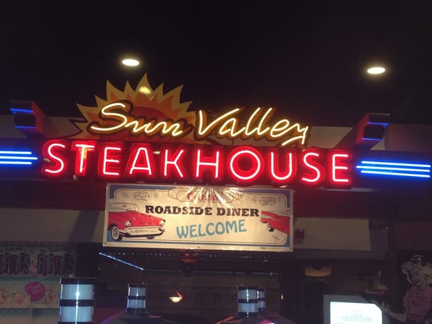 Images Hobey's Casino & Restaurants