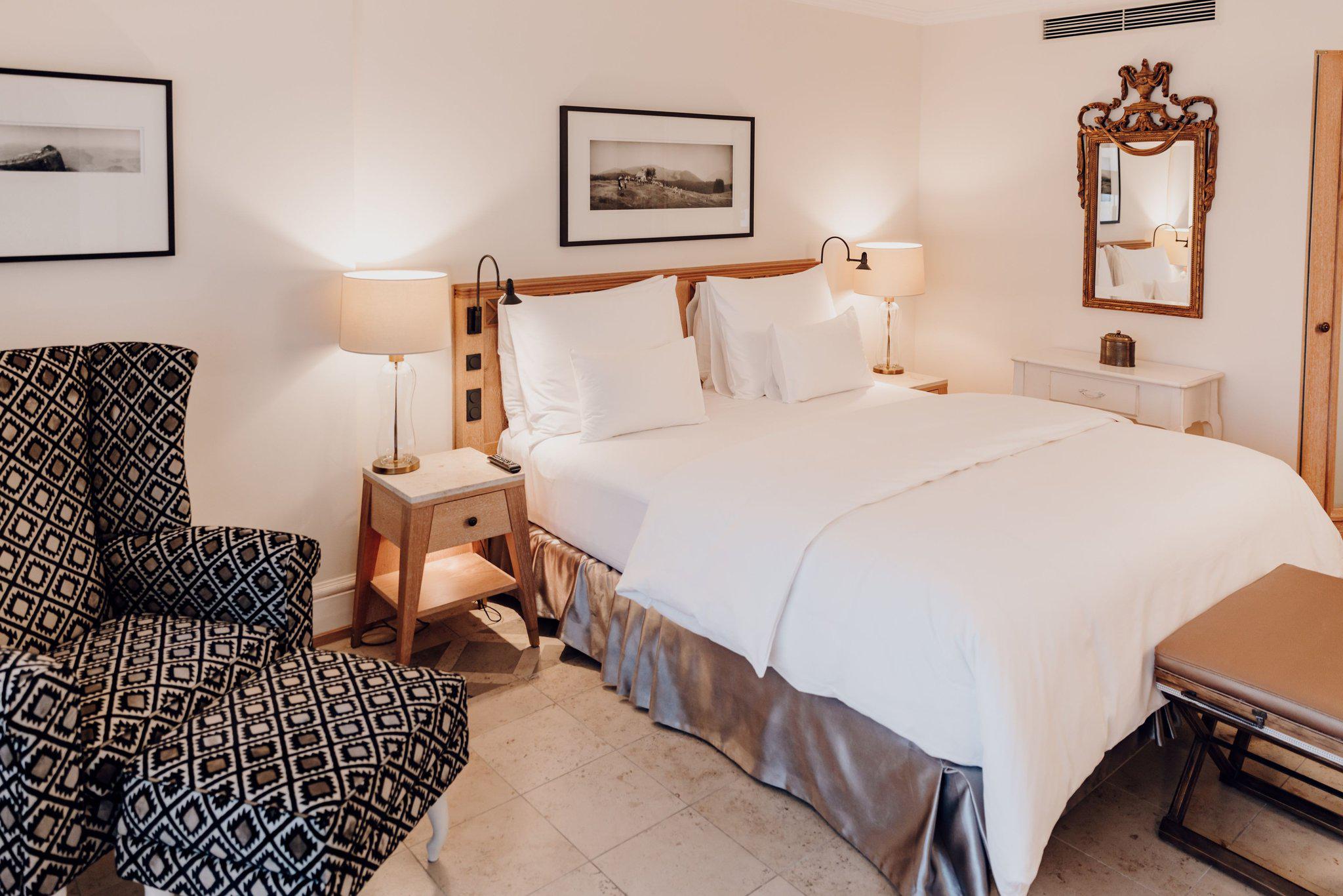 Schloss Fuschl, a Luxury Collection Resort & Spa, Fuschlsee-Salzburg, Schloss Strasse 19 in Hof Bei Salzburg