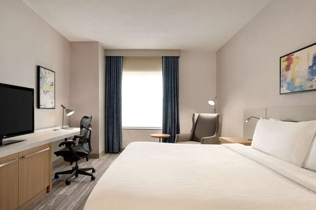 Images Hilton Garden Inn Tysons Corner