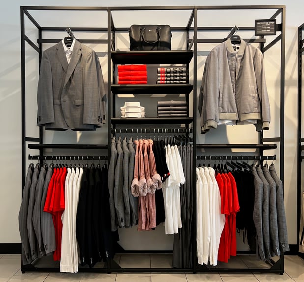 Images BOSS Outlet - Gilroy