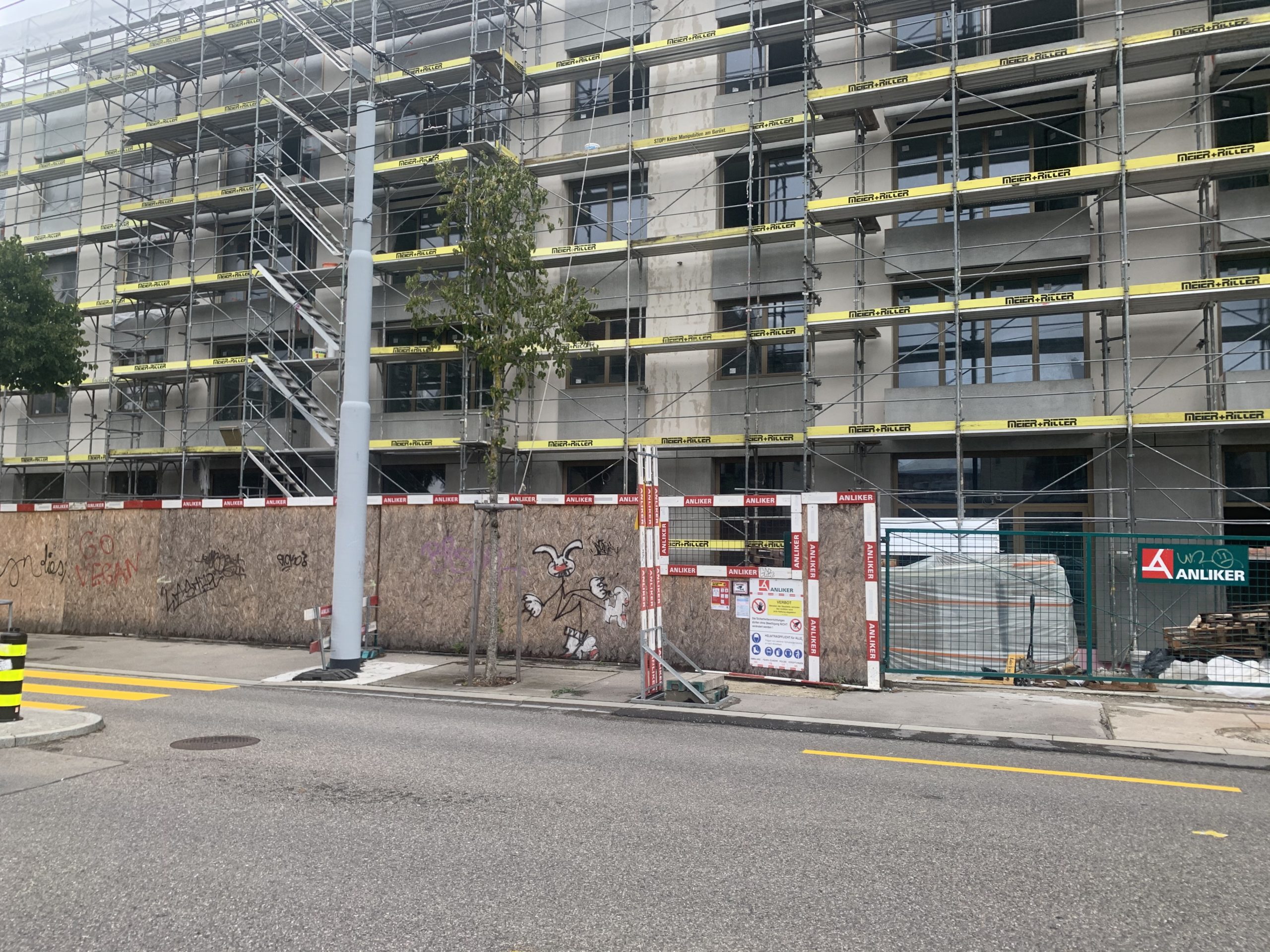 Bilder Global Montagen Suisse AG