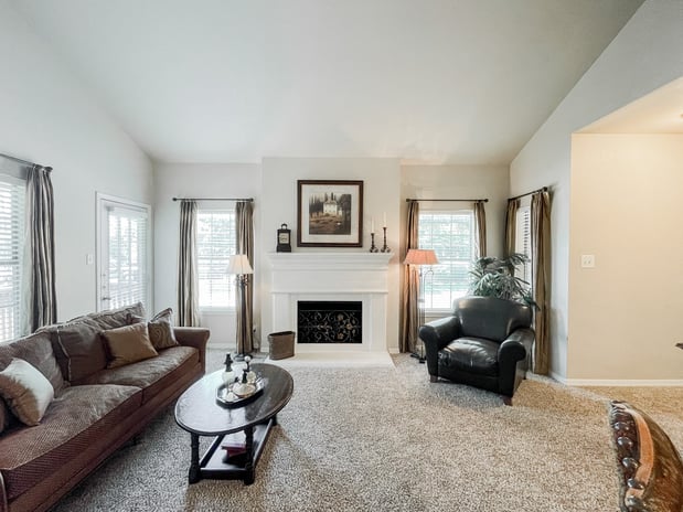 Images SaddleBrook Apartments